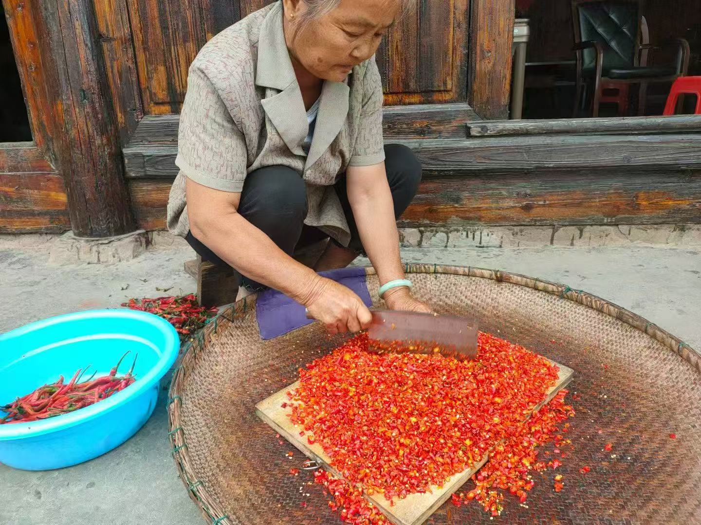 探寻蓝溪口村的特色美味：舌尖上的乡村宝藏